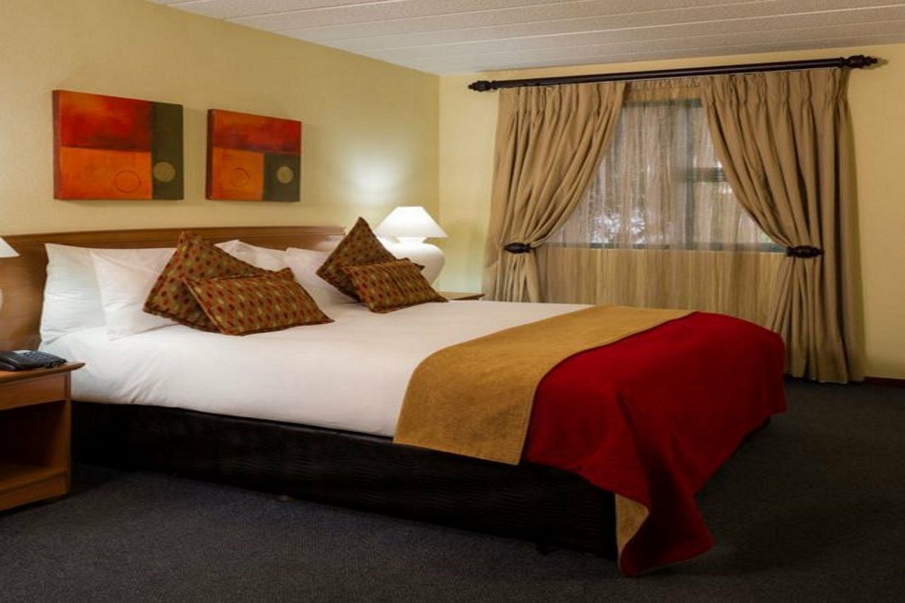 Protea Hotel By Marriott Polokwane Landmark Bagian luar foto